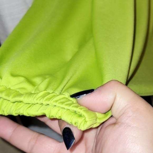 Fun Outfit - Picture 5 of 11